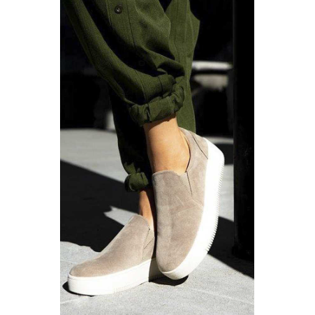 Vince slip on suede 2025 sneakers